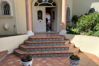 listing-small