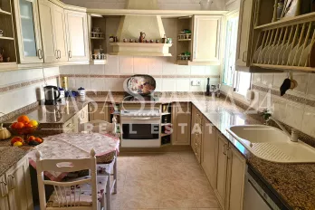 listing-small