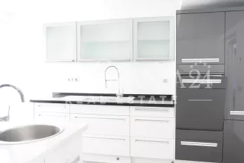 listing-small